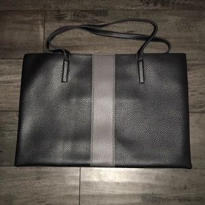 vince camuto luck tote